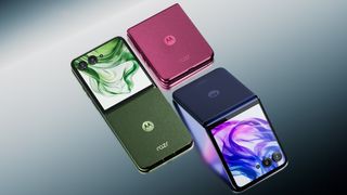 The Motorola Razr Plus 2024 colors