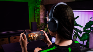 Razer Edge 5G gaming handheld