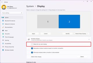 Choose primary display on Windows 11