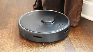 6 robot vacuum tips and tricks