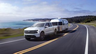 Tesla Cybertruck vs Ford F-150 Lightning: ford f-150 towing