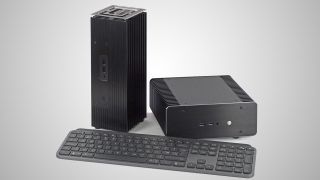 Fanless Akasa NUC 13 Pro cases