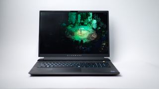 Alienware m18 R2