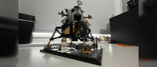 Lego NASA Apollo 11 Lunar Lander 10266_product shot 1 in 21 by 9 format