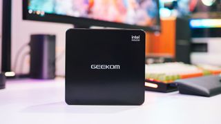 Geekom Mini IT8 review