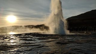 Geyser Photo Pixel