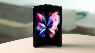 Samsung Galaxy Z Fold 3