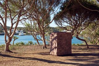 Estate of Eduardo Chillida