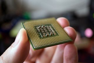 CPU