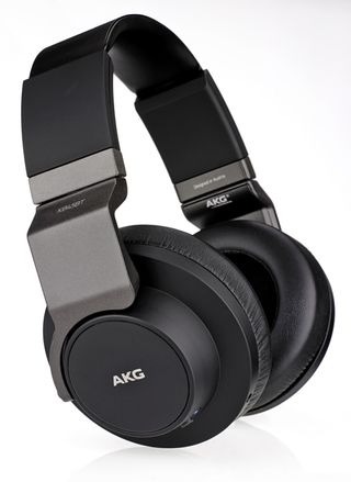 AKG K845BT