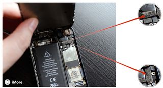 How to replace a broken headphone jack in an iPhone 5