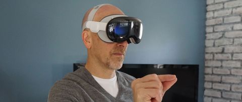 Apple Vision Pro Review