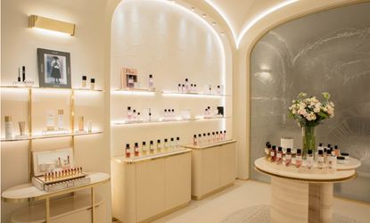 Dior Spa Plaza Athenee Matthieu Salvaing for Parfums Christian Dior