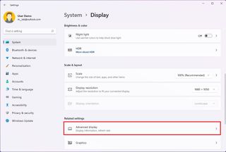 Open Advanced Display settings