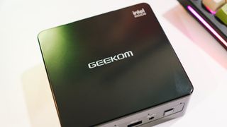 Geekom Mini IT8 review