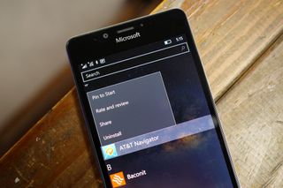 Uninstall Lumia 950