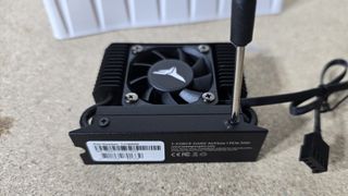 TeamGroup T-Force Dark AirFlow I SSD Cooler