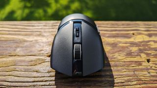 Razer Cobra Pro photos and specs