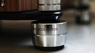 IsoAcoustics isolation feet