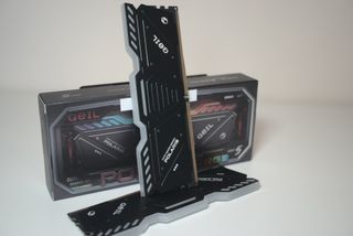 GeIL Polaris RGB SYNC