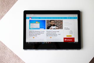 Lenovo Yoga 900