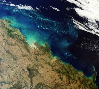 gbr-queensland-nasa-02