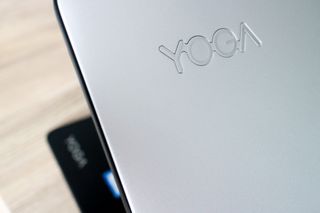 Lenovo Yoga 900