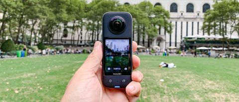 Insta360 X3 display