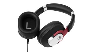 Wired over-ear headphones: Austrian Audio Hi-X15