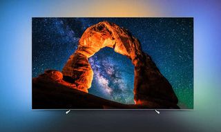 Philips 55OLED803 showing a starry night with Ambilight in action