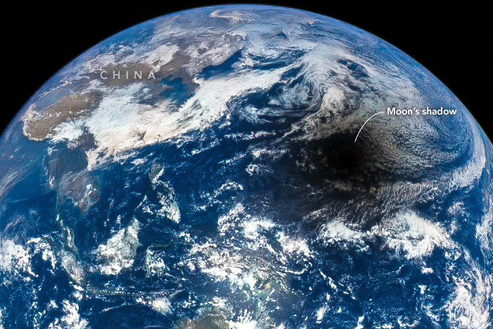 DSCOVR&#039;s View of March 2016 Total Solar Eclipse