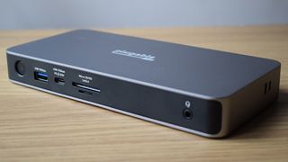 Plugable Dual HDMI Docking Station (UD-4VPD) review photos