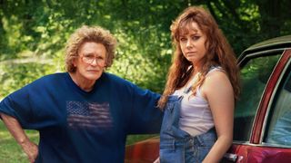 Glenn Close and Amy Adams in "Hillbilly Elegy" on Netflix
