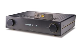 Integrated amplifier: Arcam A5