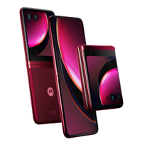 Motorola Razr Plus: $999.99 $699.99 at Amazon