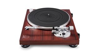 Turntable: Audio Technica AT-LPW50BTRW