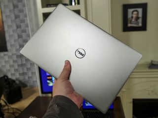 XPS 13