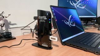 Plugable Dual Monitor Docking Station