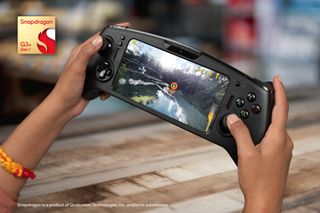 Snapdragon G3x Gen 1 Handheld Gaming Lifestyle