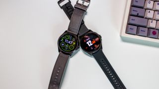 TicWatch Pro 5 vs. TicWatch Pro 5 Enduro top-down view