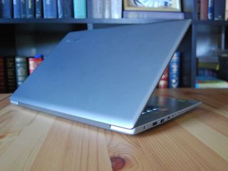 Lenovo IdeaPad 320S