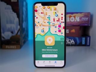 Mini Motorways on Apple Arcade