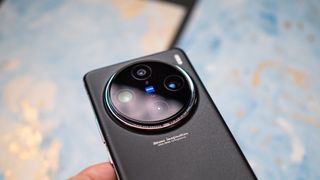 Camera island on the back of Vivo X100 Pro with Zeiss branding