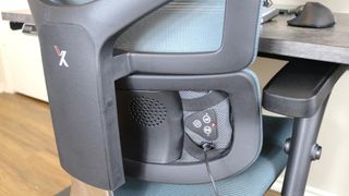 Charging the Elemax add-on in the X-Chair X3