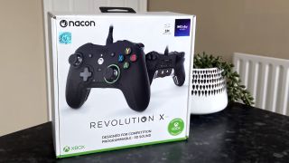 Nacon Revolution X Pro