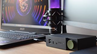 BenQ beCreatus Hybrid Docking Station review photos