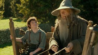 Frodo and Gandalf in Lord of the Rings: Fellowship of the ring