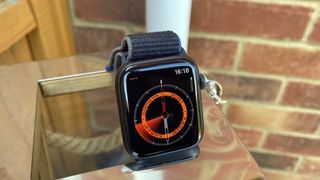 Apple Watch SE arvostelu