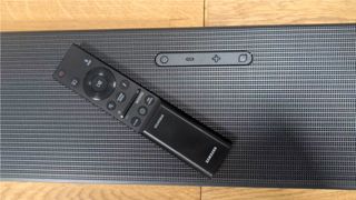 Soundbar package: Samsung Q990C