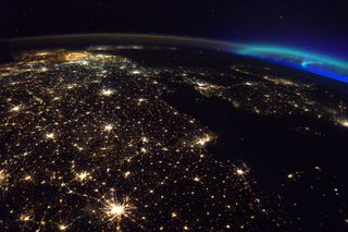 aurora-over-europe-iss.jpg